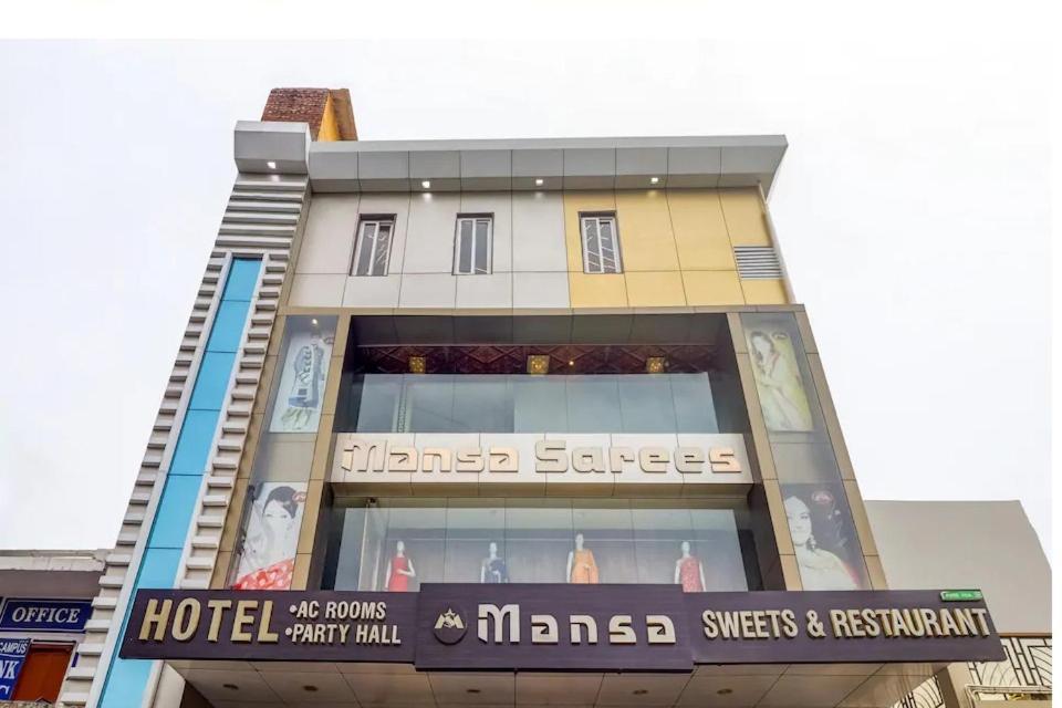 Hotel Mansa Kanpur Dış mekan fotoğraf